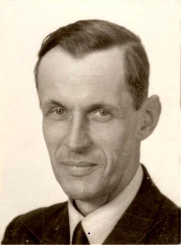 Forbes.Robert.James